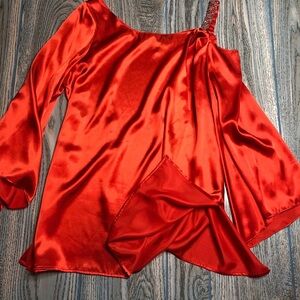 Patti LaBelle dressy top